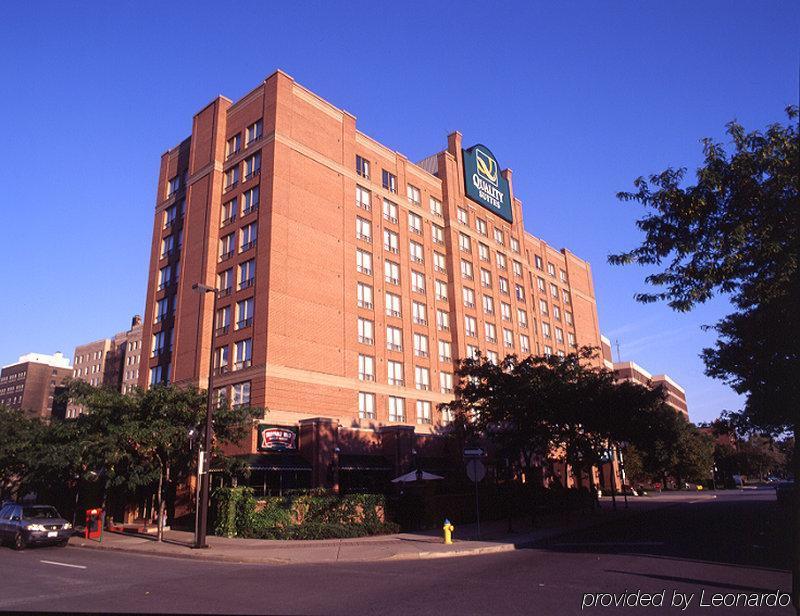 Towneplace Suites By Marriott Windsor Bagian luar foto